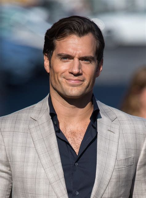 Henry Cavill Slams Intimate Scenes In Films As An ‘Excuse To。